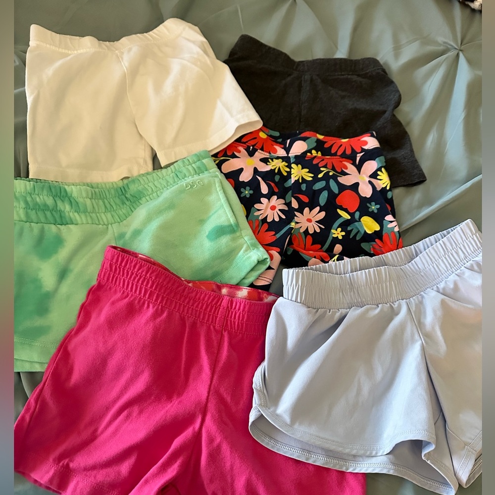 SOLD**Girls Shorts - Set of 6